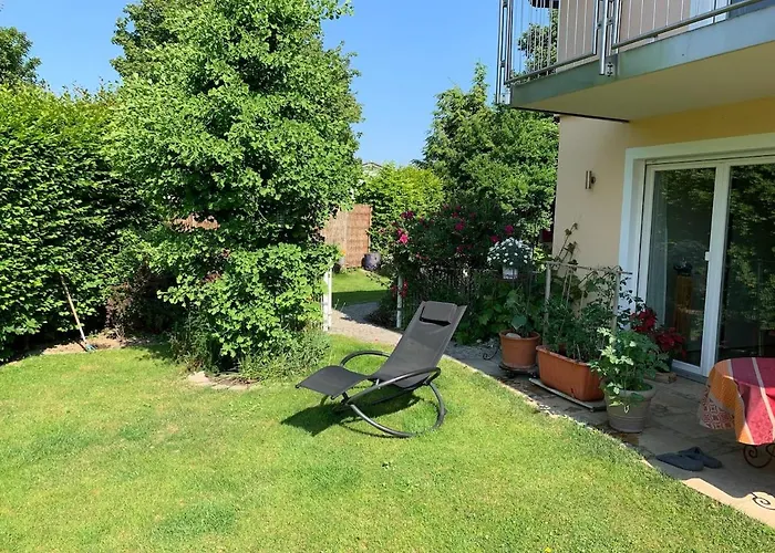 Auszeit - Mit Garten Und Bergblick Апартаменты
